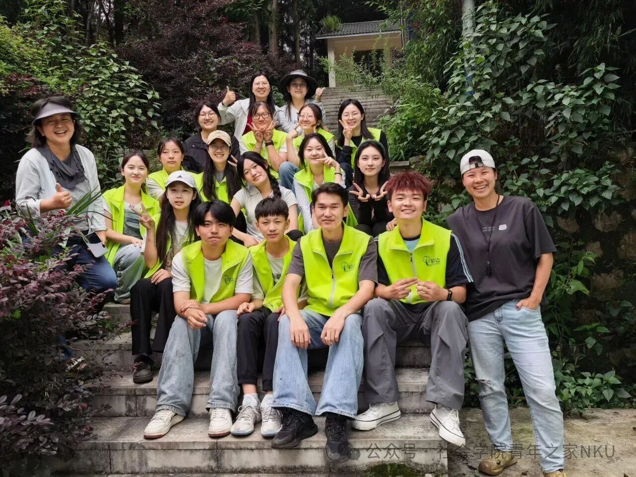 4B4D6